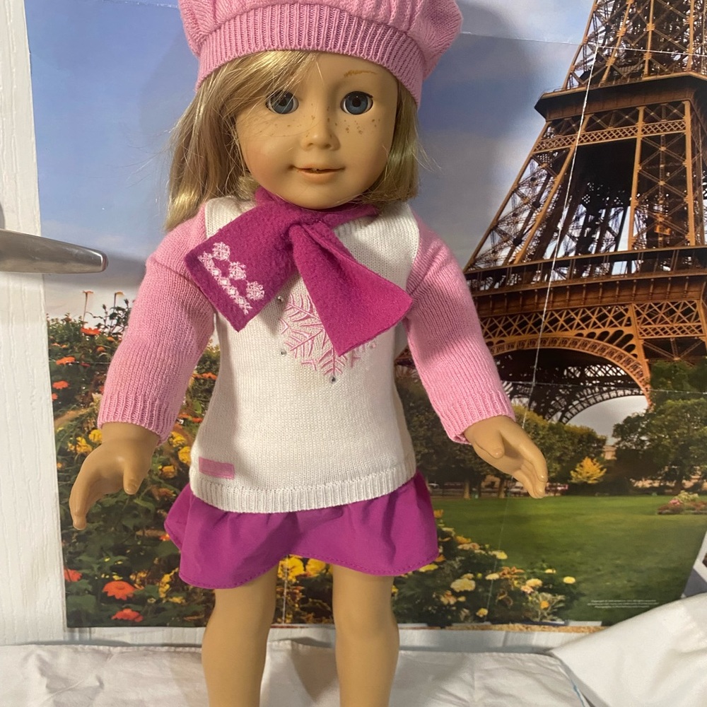 American girl outfit don’t not included doll